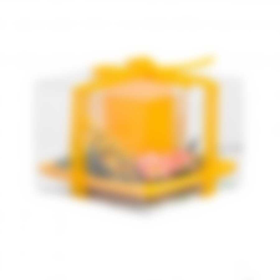 Свеча весна в ассортименте 8х8х6см