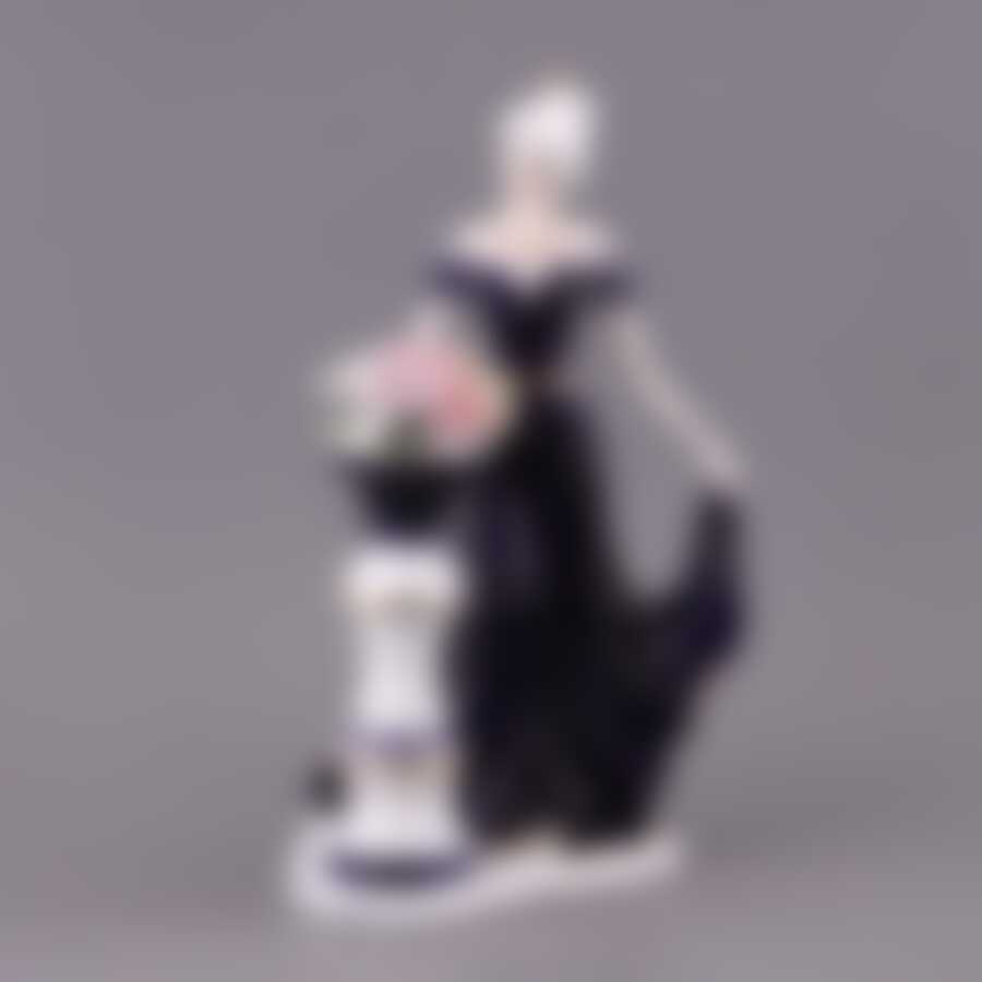 Фигурка "ДАМА" высота=31 см.