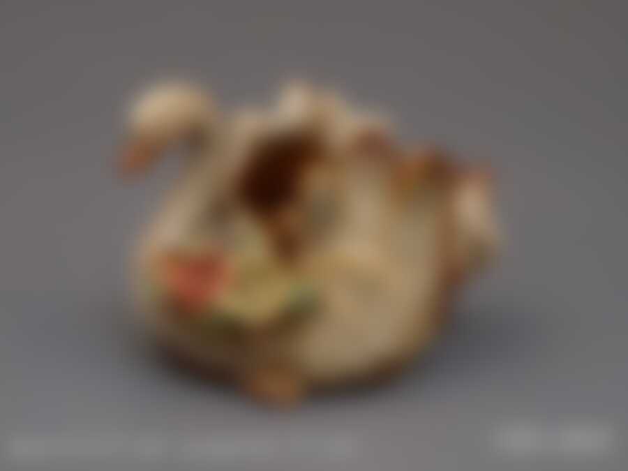 Фигурка "ЛЕБЕДЬ" высота=10 см.длина=12 см.