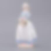 Статуэтка "ДАМА С ЦВЕТАМИ" высота=19 см.