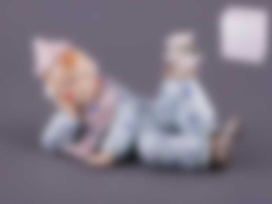 Статуэтка "КЛОУН"высота=9 см длина=15 см.