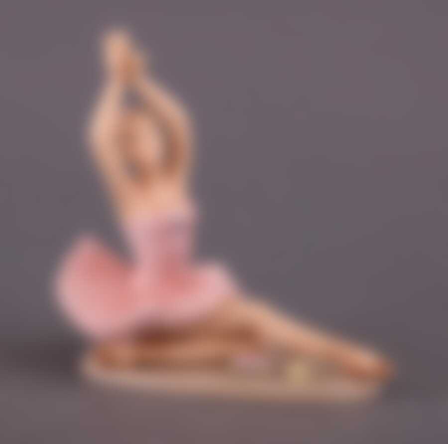 Статуэтка "БАЛЕРИНА" высота=12 см.кор=24шт.)