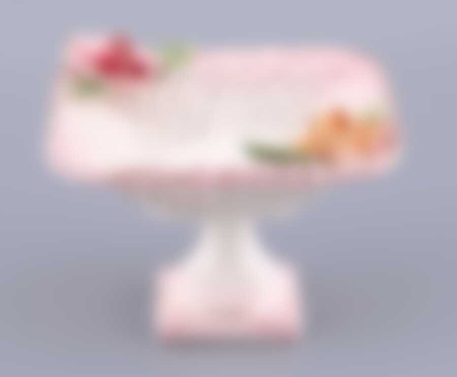 Конфетница на ножке 17*17 см, высота 14 см