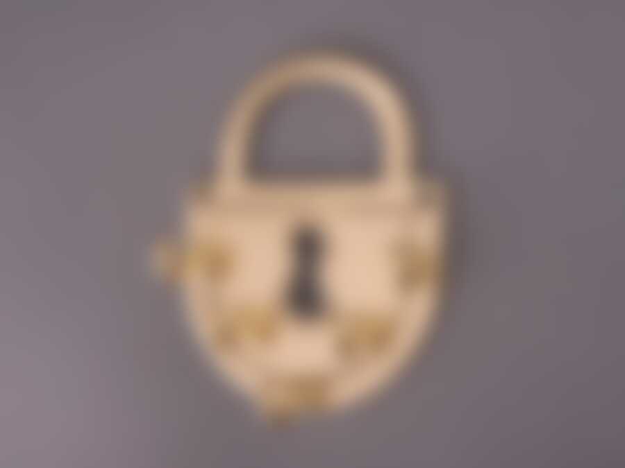 Вешалка настенная 14*10 см.