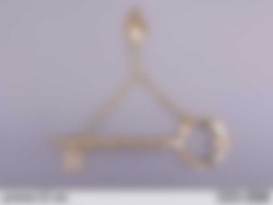 Вешалка настенная длина=22 см.