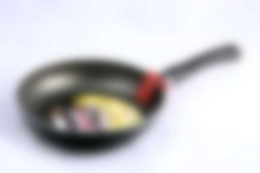 Сковорода 22см Black&Silver Flonal