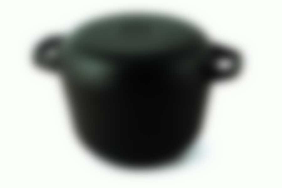 Казан литой 3,0л с крышкой Литая